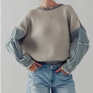 Adora Chunky Sweater Womens Large Light Blue Denim Sleeves Oversized Two Tone